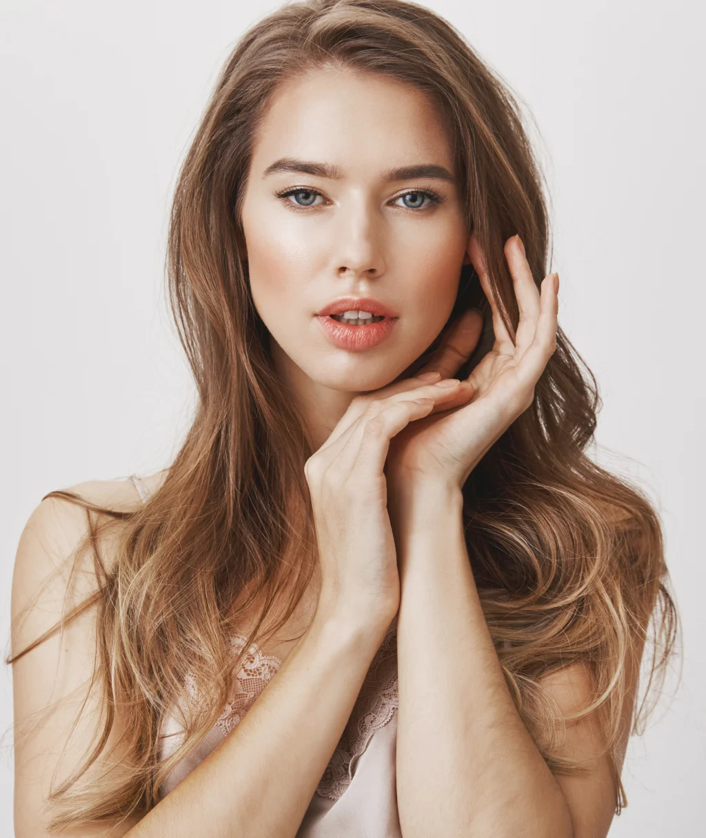 Contacta con Venesi Medicina Estética clínica especializada en medicina estética en Guatemala